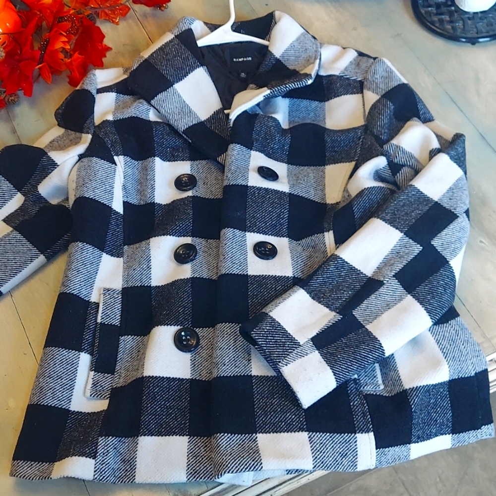 Black and white plaid